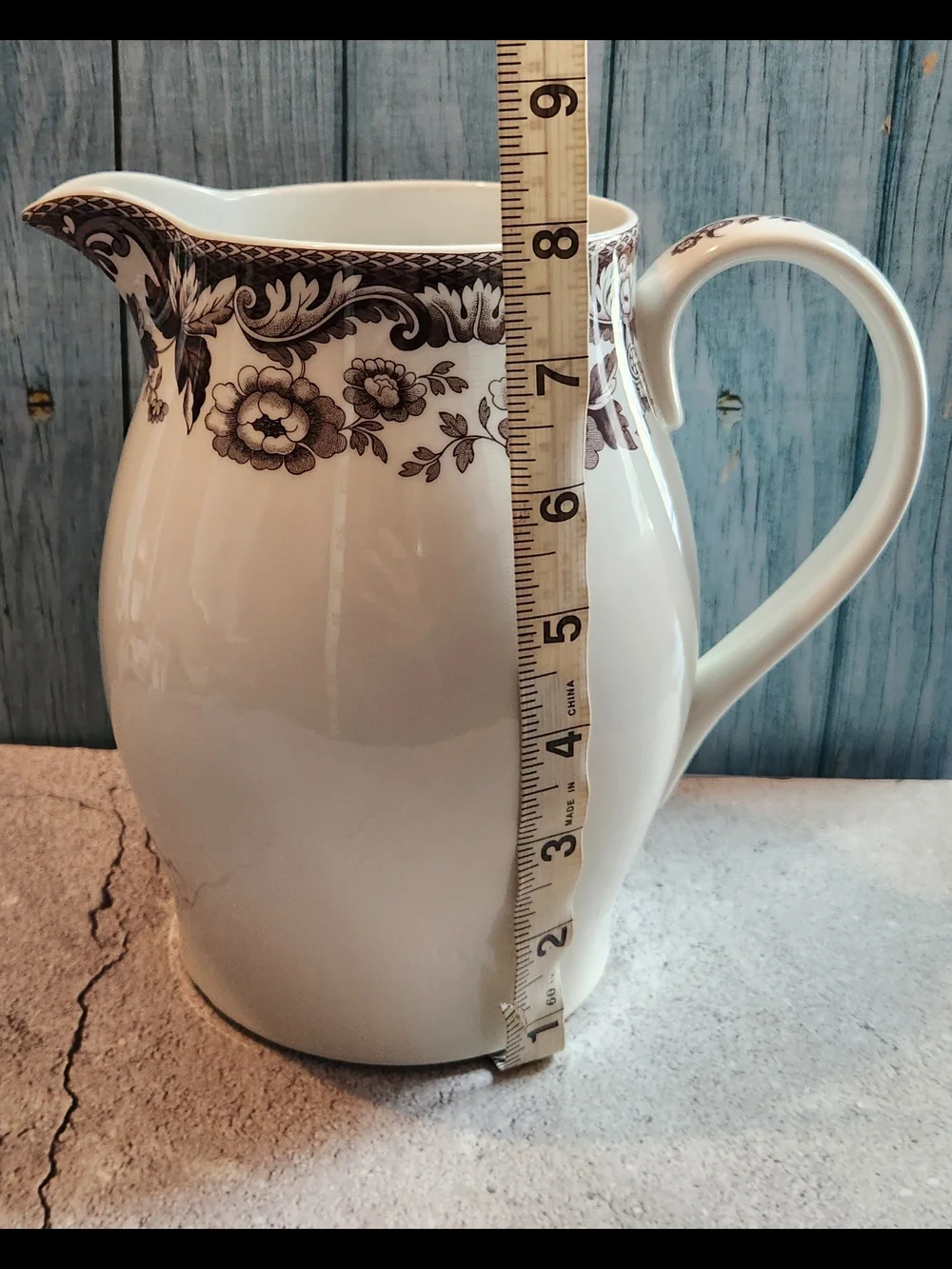 Spode Delamere Brown 56 Oz Pitcher